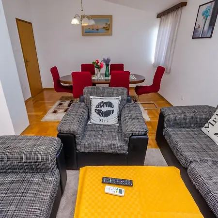 Appartement Vlado *