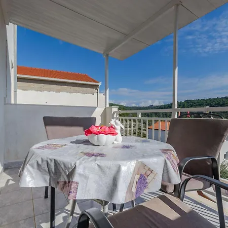 Vlado Apartment